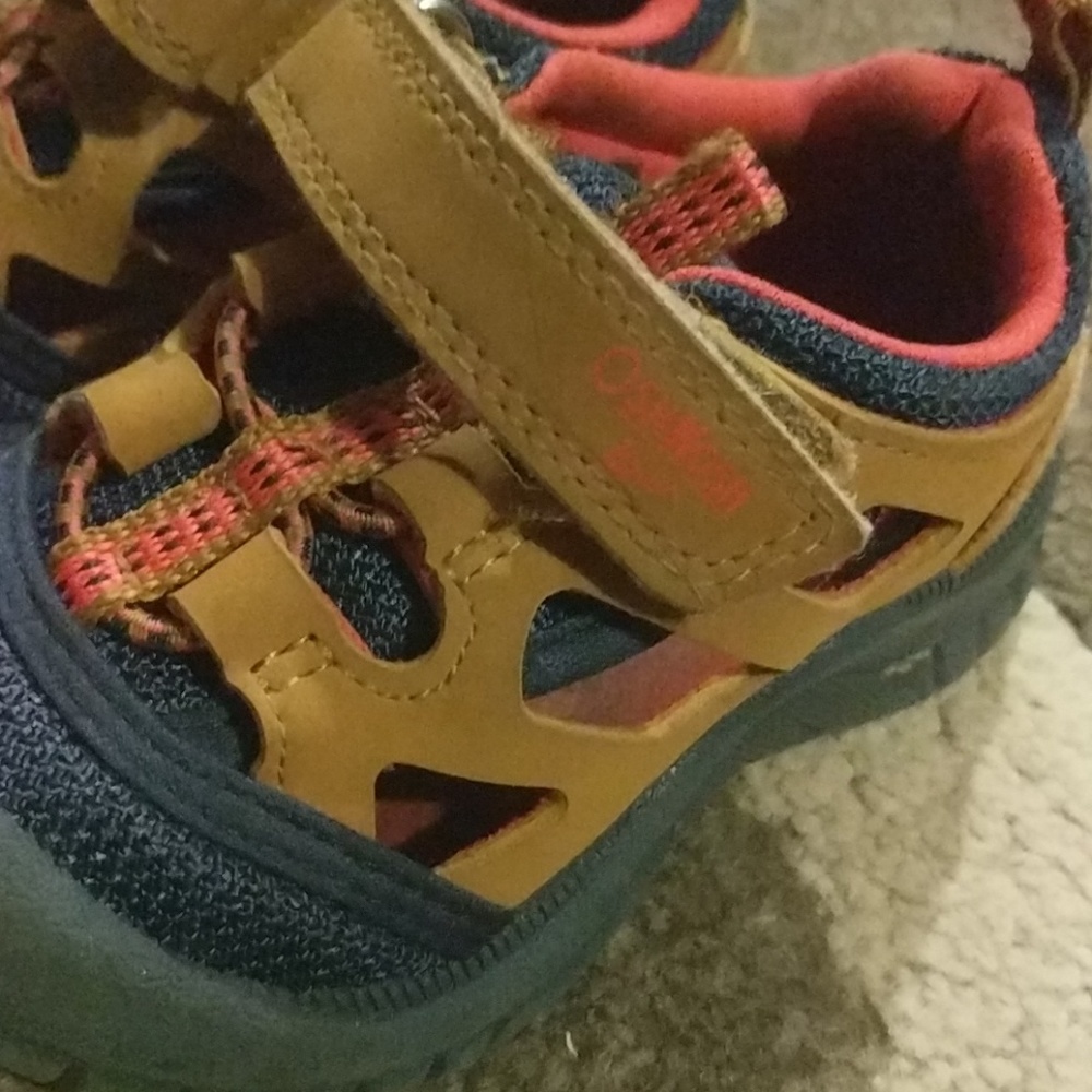 OshKosh Baby Boy Shoe - Picture 7 of 8